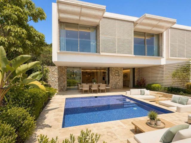 Casa en venta en sa Mola, Serra de Tramuntana
