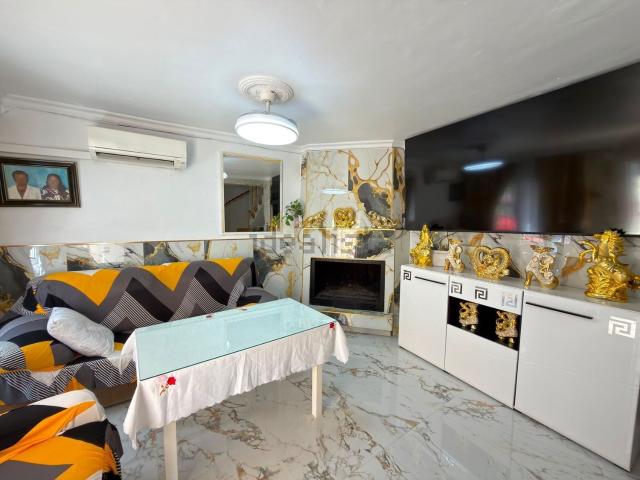 Casa en venta en Antequera, Andalucía