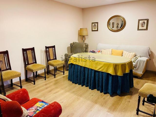 Casa en venta en Antequera, Andalucía