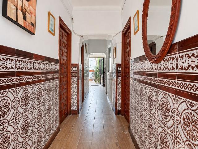 Casa en venta en Antequera, Andalucía