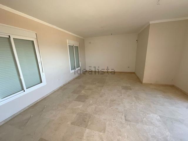 Casa en venta en Antequera, Andalucía