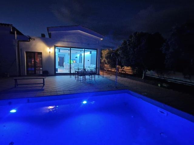 Casa en venta en Antigua, Canarias