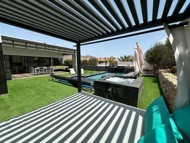 Casa en venta en Fuerteventura, Triquivijate