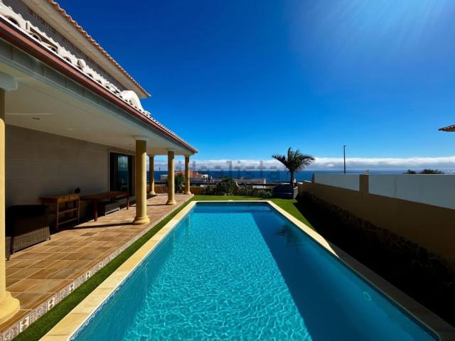 Casa en venta en Antigua, Canarias