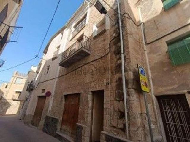 Casa en venta en Arbeca, Lleida