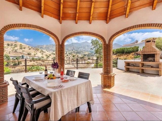 Casa en venta en La Axarquía, Andalucía