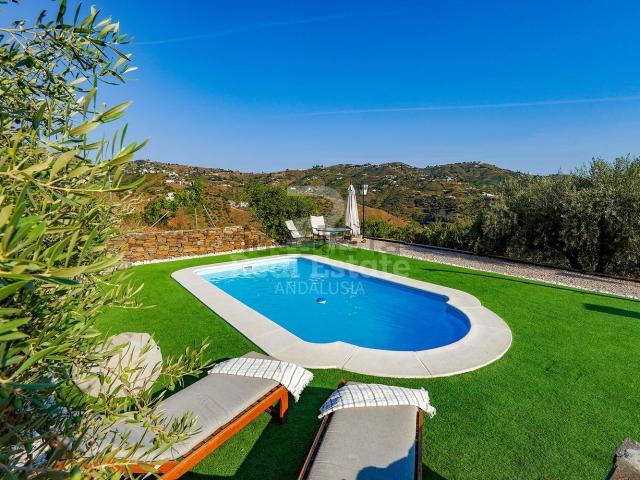 Casa en alquiler en La Axarquía, Andalucía