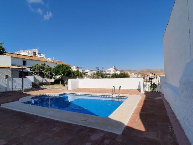 Casa en venta en Ardales