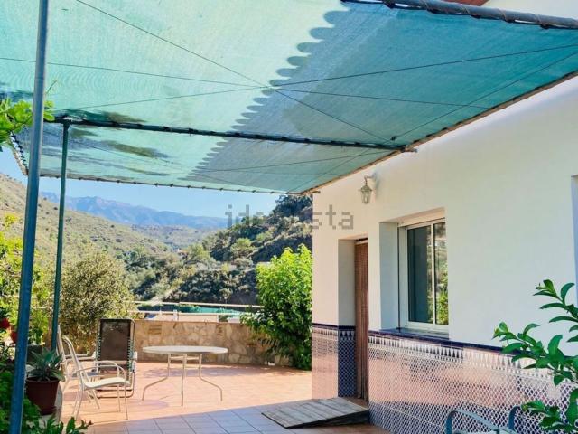 Casa en alquiler en Arenas, Málaga