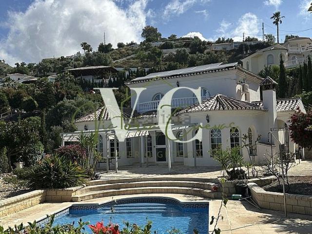 Casa en venta en La Axarquía, Andalucía