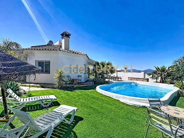 Casa en venta en La Axarquía, Andalucía