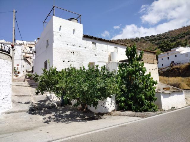 Casa en venta en Daimalos, La Axarquía