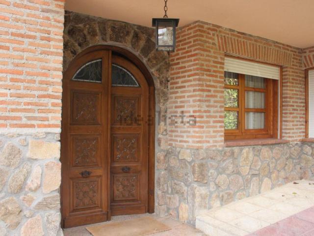 Casa en venta en Arenas De San Pedro