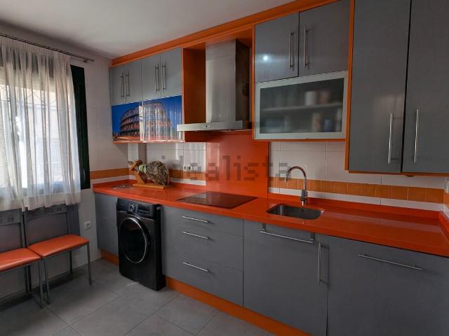 Casa en venta en Argamasilla De Calatrava, Castilla-La Mancha