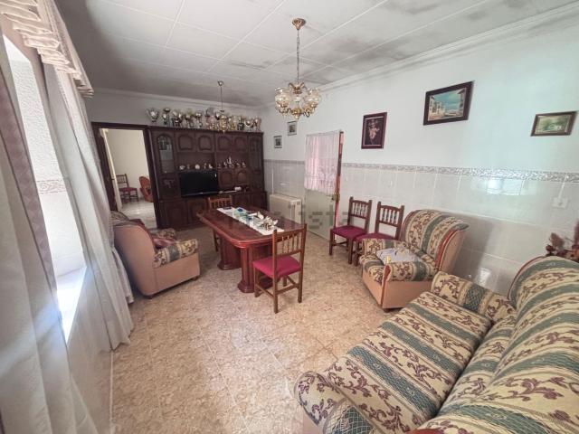 Casa en venta en Argamasilla De Calatrava, Castilla-La Mancha