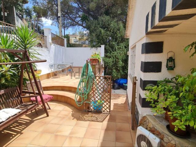 Casa en venta en Urbanització de Can Cabot, Maresme