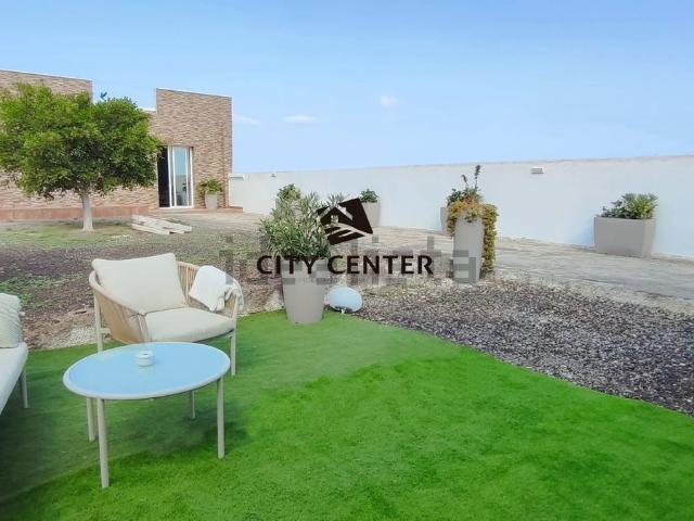 Casa en venta en Arico, Canarias
