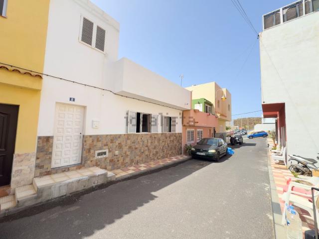 Casa en venta en Arico, Canarias