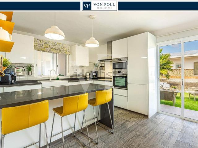 Casa en venta en Arico, Canarias