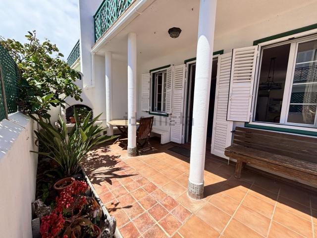 Casa en venta en Arico, Canarias