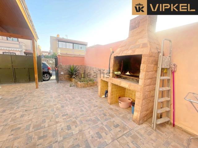 Casa en venta en La Estrella, Arona
