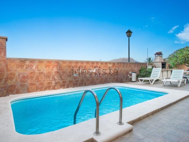Casa en venta en Las Rosas, Arona