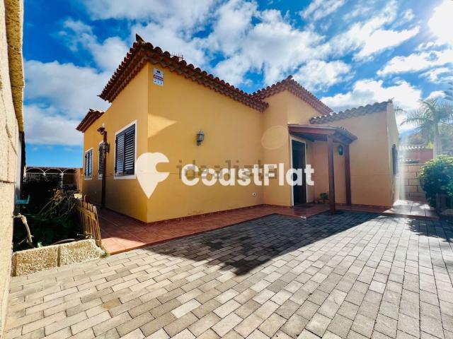 Casa en venta en Cho, Arona