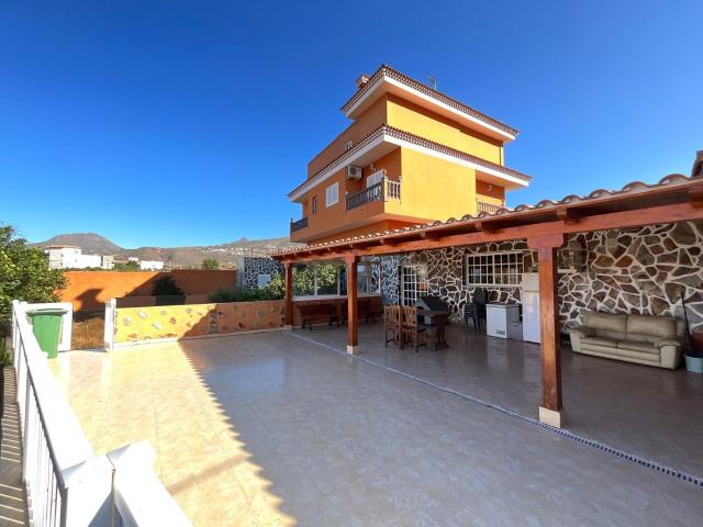 Casa en venta en Valle de San Lorenzo, Arona