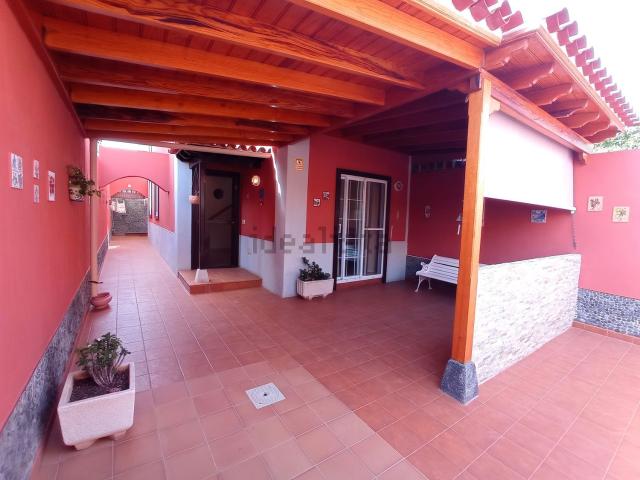 Casa en venta en Las Rosas, Arona
