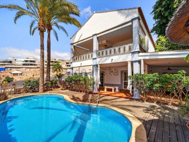 Casa en venta en Los Cristianos, Arona