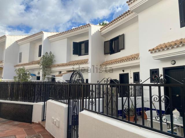 Casa en venta en Arona, Aguilas del Teide