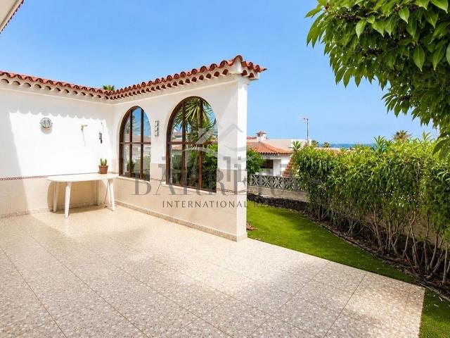 Casa en venta en Costa del Silencio, Arona