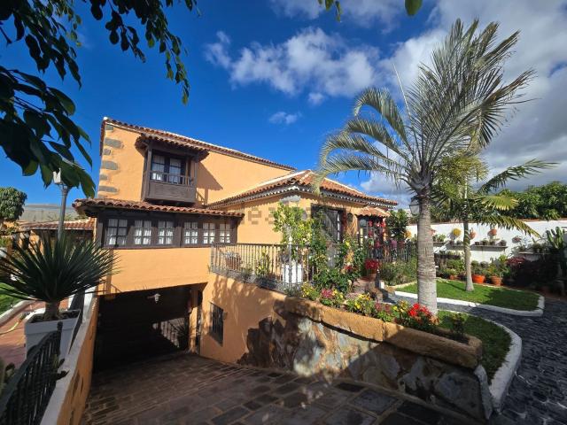 Casa en venta en Finca La Estrella, Arona
