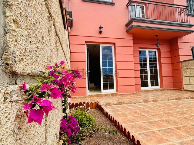 Casa en venta en Los Cristianos, Arona