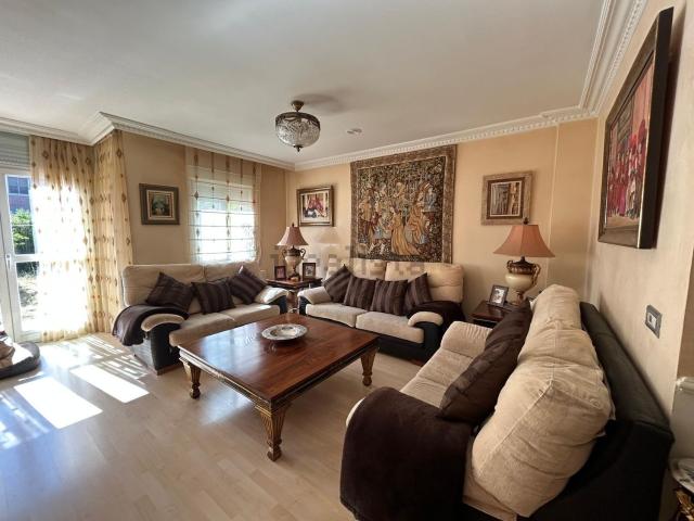 Casa en venta en La Vega, Arroyo De La Encomienda