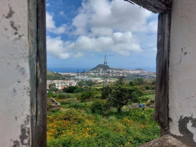 Casa en venta en Los Portales, Arucas