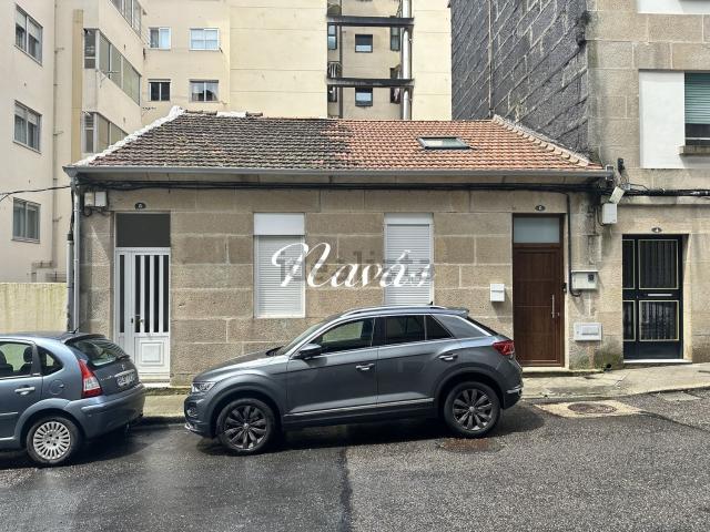 Casa en venta en Vigo, As Travesas