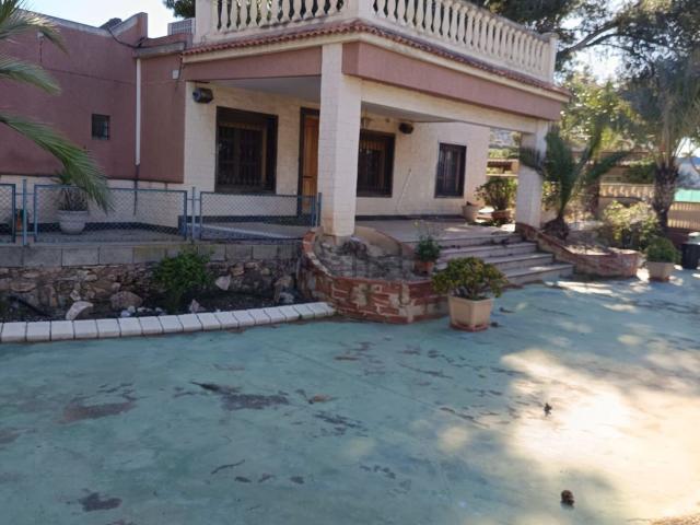 Casa en venta en el Vinalopó Mitjà / El Vinalopó Medio, Valencia