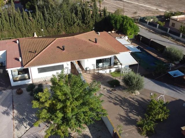 Casa en venta en el Vinalopó Mitjà / El Vinalopó Medio, Valencia