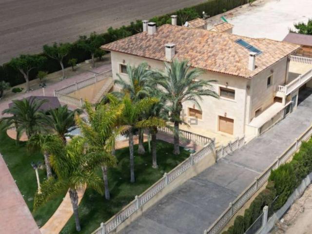 Casa en venta en el Vinalopó Mitjà / El Vinalopó Medio, Valencia