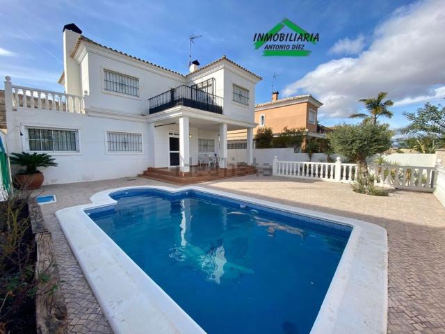 Casa en alquiler en el Vinalopó Mitjà / El Vinalopó Medio, Valencia