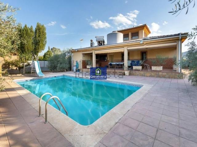 Casa en venta en Comarca de la Vega de Granada, Andalucía