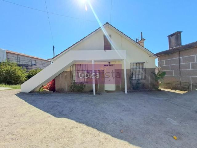 Casa en venta en Atios, O Porriño