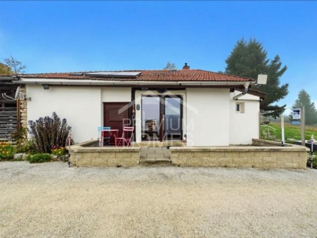 Einfamilienhaus kaufen in Montalchez, Neuenburg