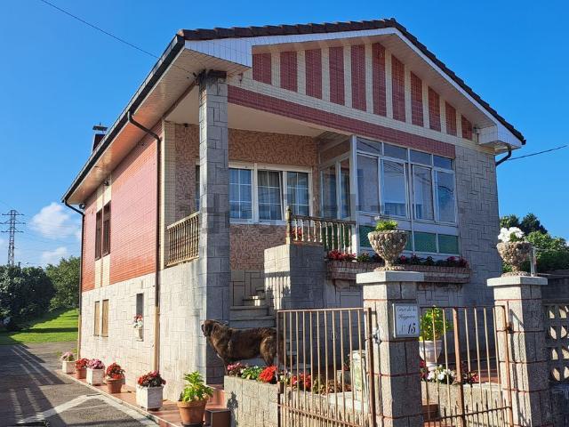 Casa en venta en Miranda, Avilés