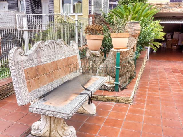 Casa en venta en Avilés, Valgranda