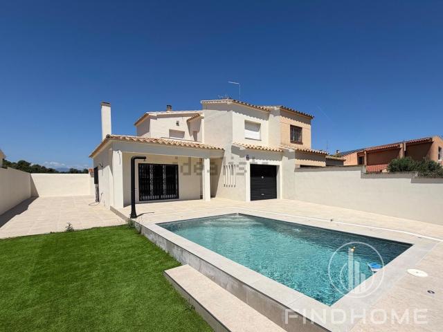 Casa en venta en Mas Pau, Alt Empordà