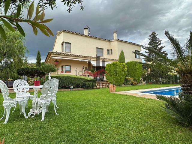Casa en venta en Mas Pau, Alt Empordà
