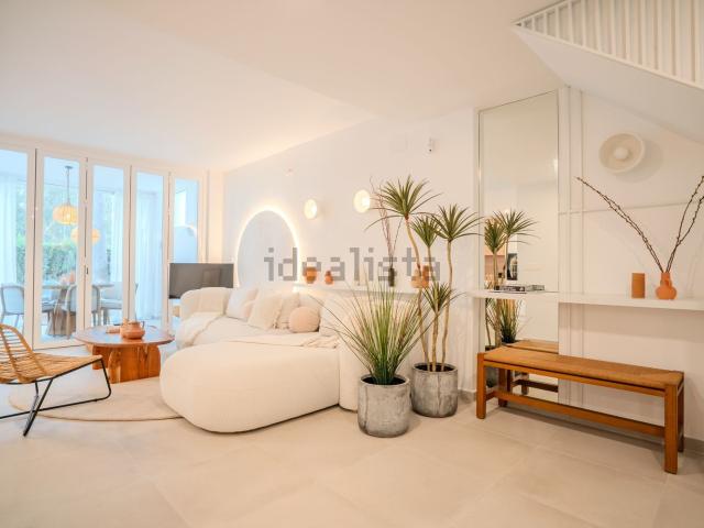 Casa en alquiler en Rio Real, Costa del Sol Occidental