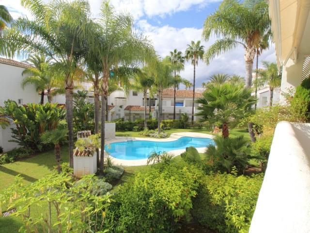 Casa en alquiler en Rio Real, Costa del Sol Occidental
